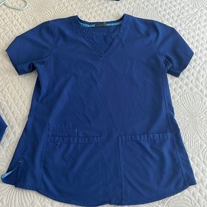 Med Couture Women’s Blue Scrub Set Large
